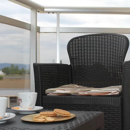 El Raco De Yleth Apartment